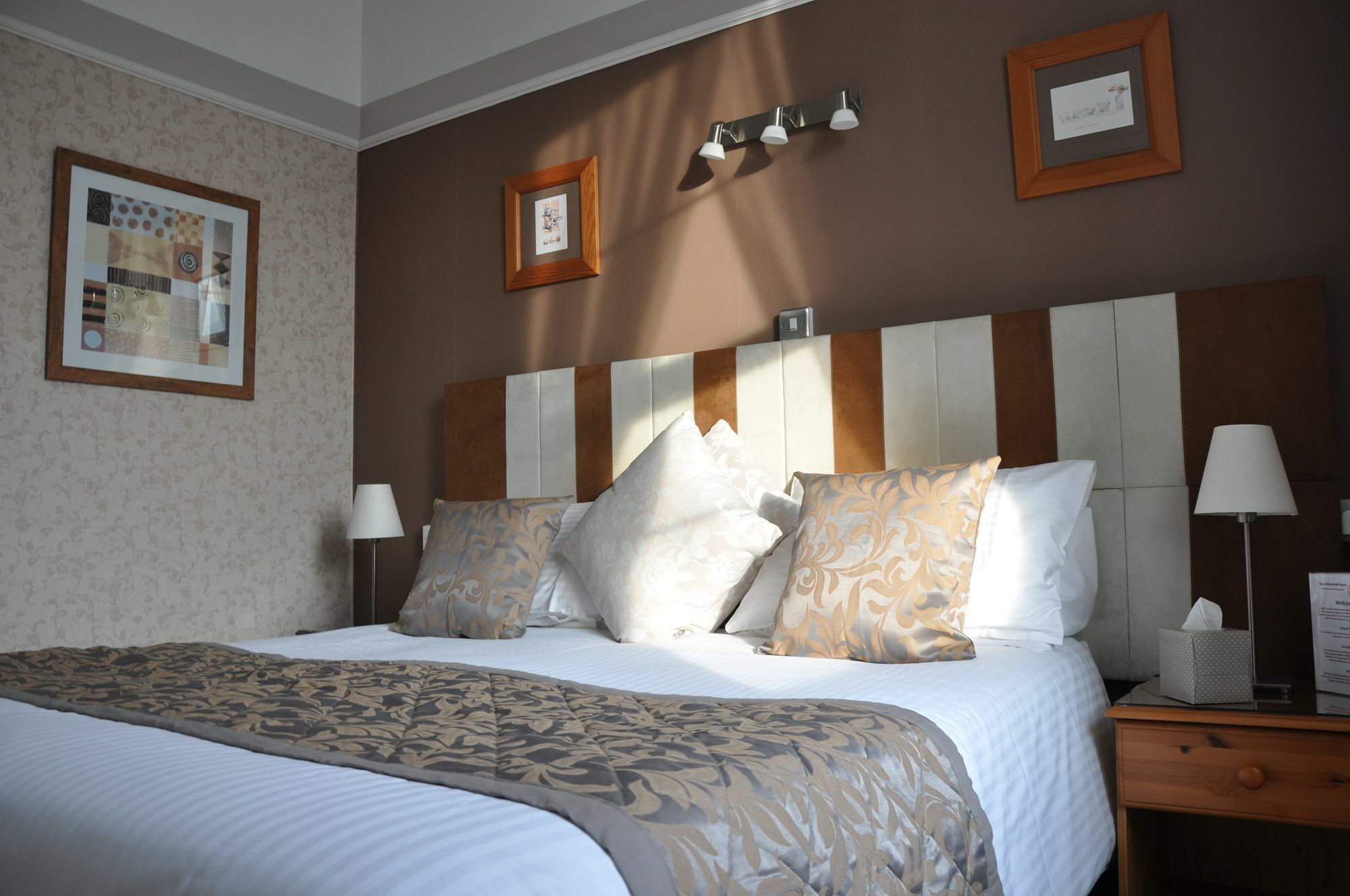 Abbeyfield Vintage Style Boutique B&B Torquay Buitenkant foto